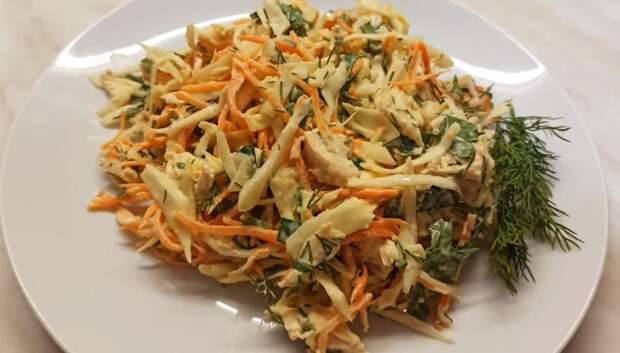 Два салата из белокочанной капусты: простые рецепты вкусной закуски