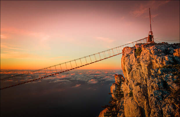 Подвесной мост над пропастью Ай-Петри ай-петри, гора, история, крым, природа