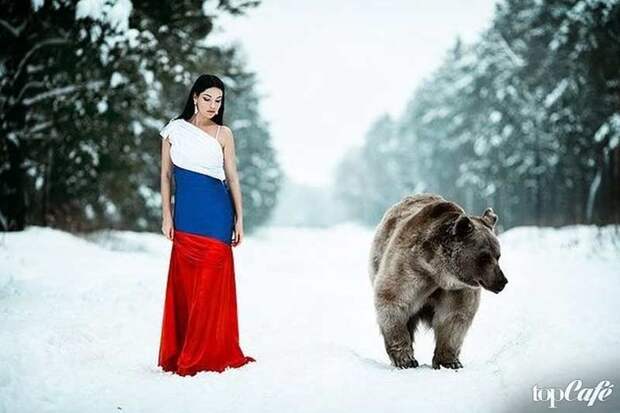 Девушка с медведем фото