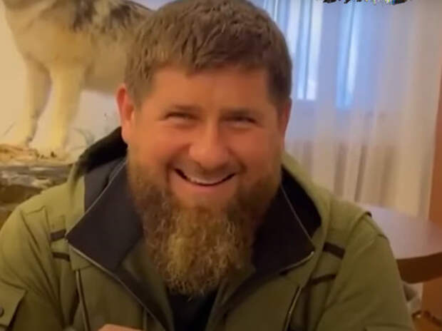 Кадыров предложил Зеленскому сдаться на площади с поднятыми руками