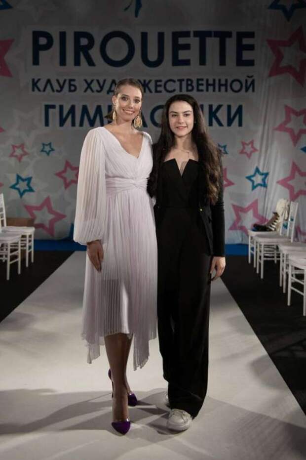 Олимпийская чемпионка Вера Бирюкова провела в Москве первый модный показ своего бренда спортивной одежды