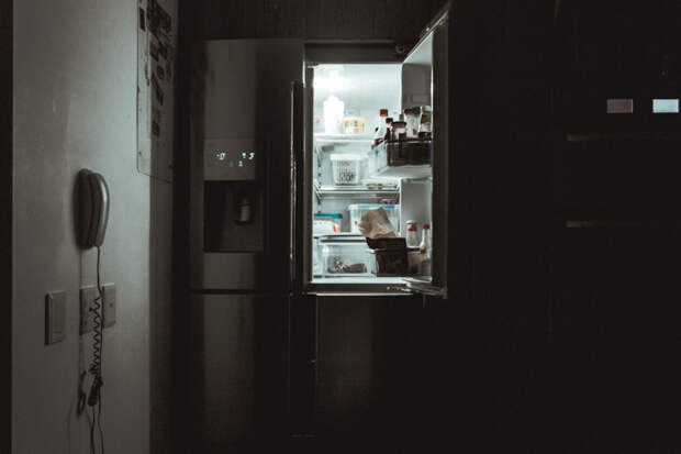 Ваш холодильник пахнет? Не беда! Мы знаем, как это исправить!
