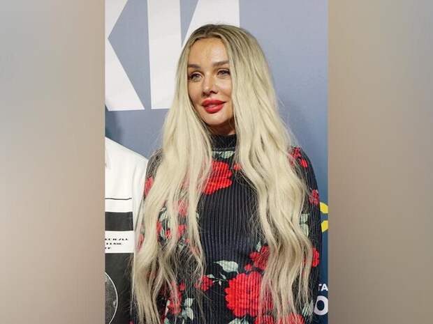 Родственники Яниса Тиммы подали в суд на Анну Седокову с требованием раздела имущества