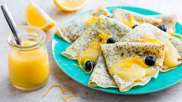 Готовлю вместо десерта лимонные блины с маком: их съедают в тот же день и просят еще