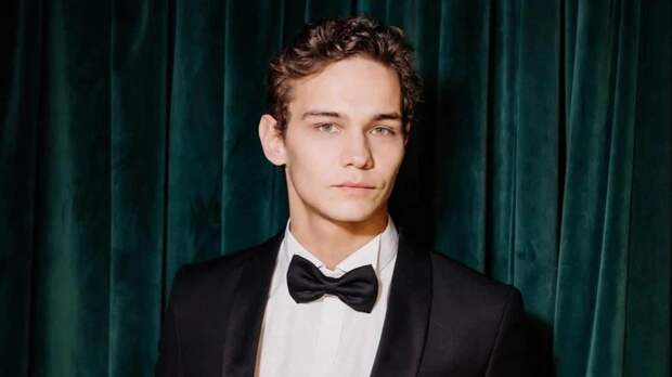 Слава Копейкин полностью запретил себе алкоголь и объяснил почему: «Абсолютная чистота»