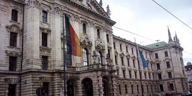 Германия мечется между большим братом из Вашингтона и сохранением собственной экономики