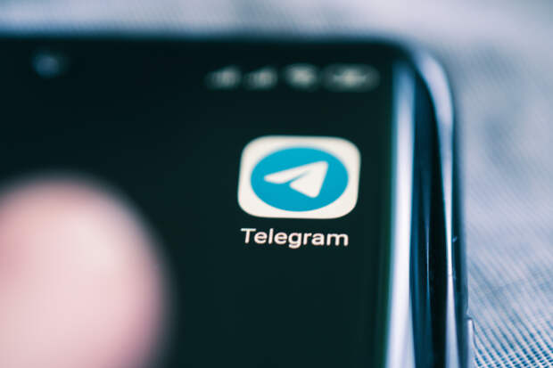В Минцифры высказались об ограничении Telegram в зоне СВО
