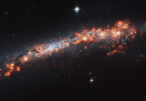 Галактика NGC 3432 в созвездии Малый Лев