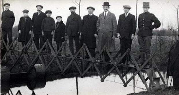 Складной мост для чрезвычайных ситуаций, перевозится на тележке (Нидерланды, 1926)