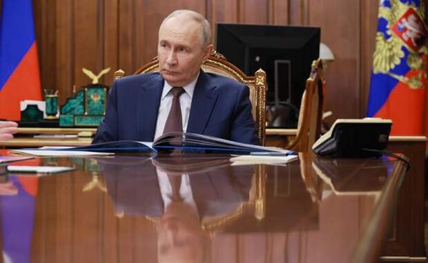 Песков: Путин сегодня проведет оперативное совещание с постоянными членами СБ