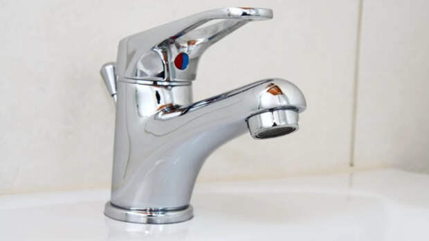 На четырех улицах Барнаула до вечера не будет холодной воды