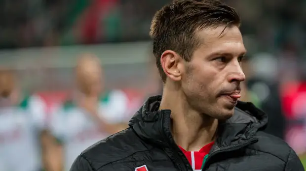 Глава Примеры причислил Смолова к легендам футбола