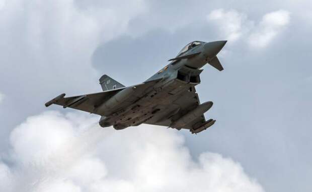 Как во Вьетнаме: Озверевший от «Эпической ярости» Трамп обещает непокорному Ирану «ковровые» бомбардировки