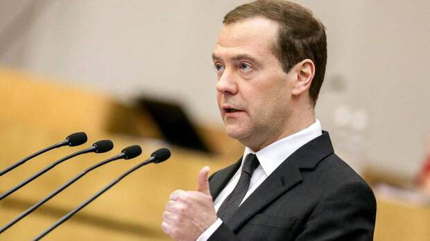 Медведев заявил, что «Единая Россия» работала для поддержки людей в пандемию COVID-19