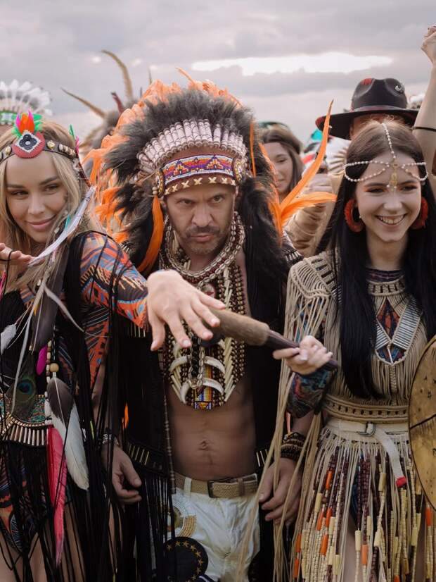 «Я хочу, чтобы Таганрог процветал»: Павел Деревянко рассказал, как участвует в развитии родного города