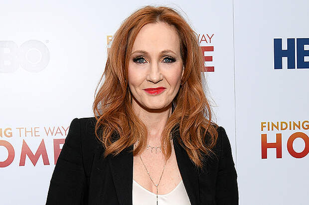 Джоан Роулинг рассказала, что помогло ей избавиться от симптомов коронавируса