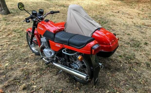 Jawa-350 с коляской 1990 года выпуска после реставрации