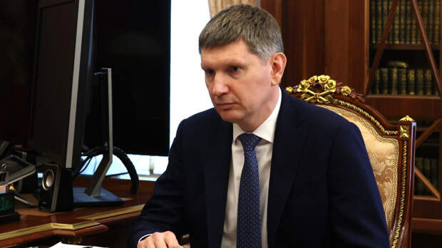 Решетников: Россия и Китай увеличили товарооборот за полугодие на 30%