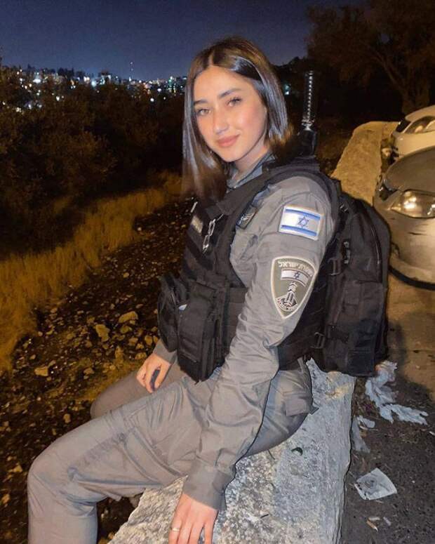 Девушки, служащие в Вооруженных силах Израиля