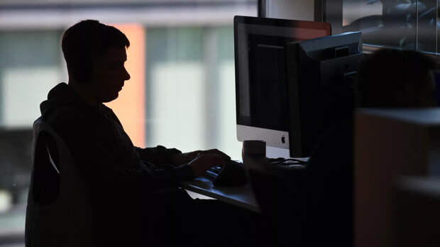 Россияне отказались работать шесть дней в неделю