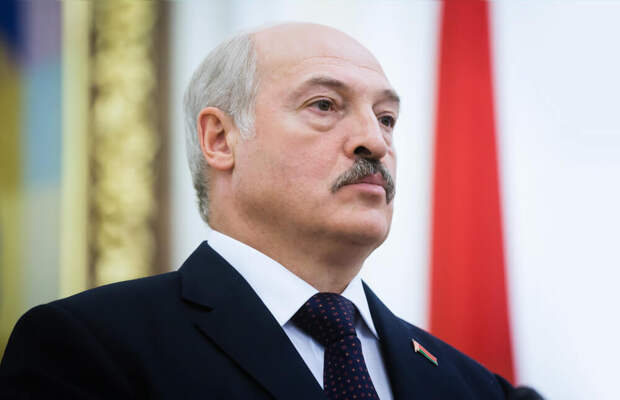 «Они нас провоцируют»: Лукашенко обвинил США в желании развязать войну