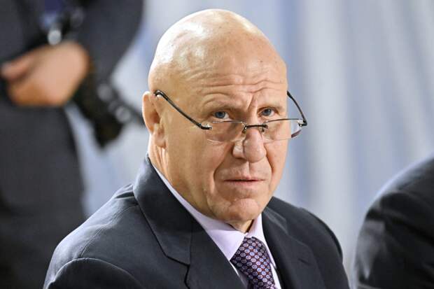 Мамиашвили отреагировал на акцию протеста украинца на церемонии награждения россиянина