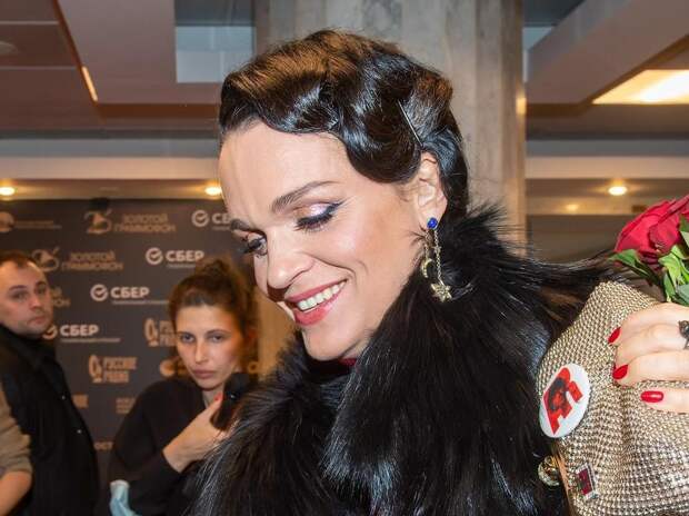 У Славы рушится жизнь — отвернулась семья: «Меня использовали, кинули в ад»