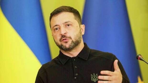 Антикоррупционеров - в окопы. Зачем Зеленский ломает грантовую вертикаль