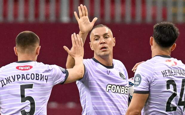 Клуб Дзюбы продлил серию без побед в РПЛ до 10 матчей