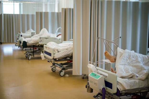 Студенты-медики тайно снимали тяжелых пациентов и издевались над ними