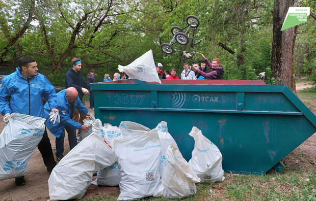 В Тверской области проходят уборки зеленых зон водных объектов в рамках акции «Вода России»