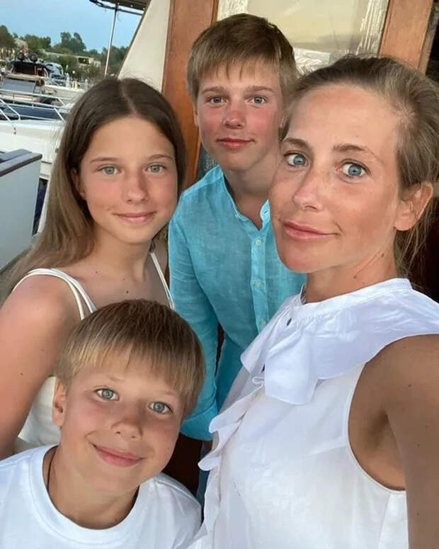 Из любви в ненависть: история Аршавина и Барановской