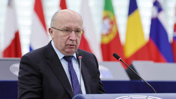 Еврокомиссар Кубилюс призвал не считать Россию слабой