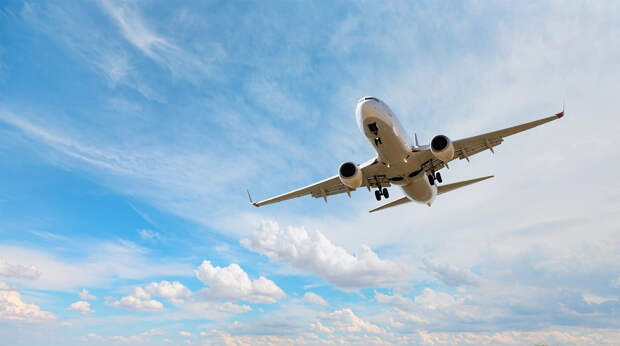 Авиакеросин в Европе подорожал до рекордных $1,9 тыс. за тонну — Хитроу уже отменяет рейсы