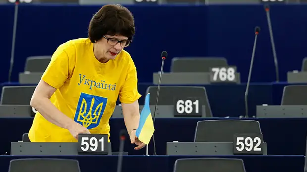 «Всё меньше поддержки таких инициатив»: в Европарламенте предложили расторгнуть соглашение о партнёрстве с Россией