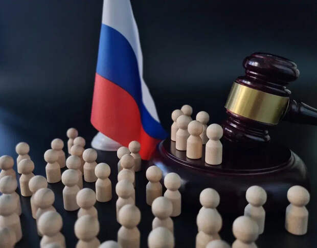 Лебедев объяснил феномен «автоматической» любви к родине у релокантов