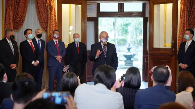 Сравнивая Тайвань с Украиной...