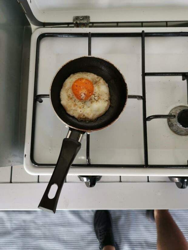 Эта маленькая сковорода сделана ровно для одного яйца в мире, вещи, подборка, познавательно, удивительно