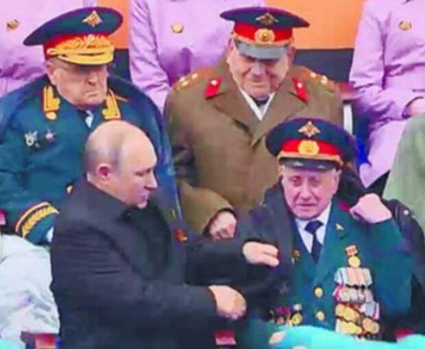 Неизвестные обманом выманили у 96-летнего ветерана 400 тысяч рублей Неизвестные обманом выманили у 96-летнего ветерана 400 тысяч рублей