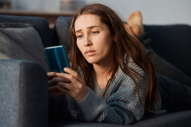 Психолог Соболева: эмоциональное онемение указывает на цифровую усталость