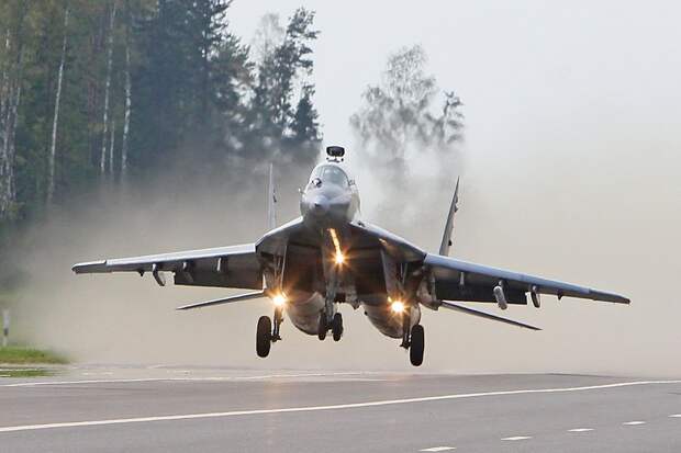 19FortyFive: Советский истребитель МиГ-29 продолжает служить в Индии