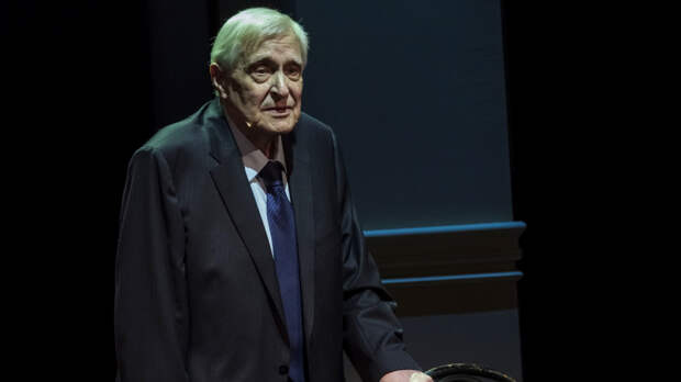 «Комментировать не могу»: Олег Басилашвили о смерти жены Галины Мшанской