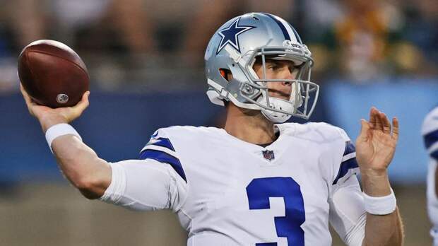 Cowboys quarterback Garrett Gilbert in action against the Steelers. (AP Photo/Ron Schwane)