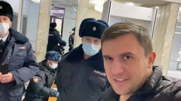 Николая Бондаренко - депутата саратовской облдумы от КПРФ задержали. Последние новости