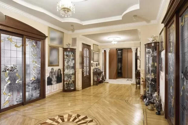 3 Долина Лурье