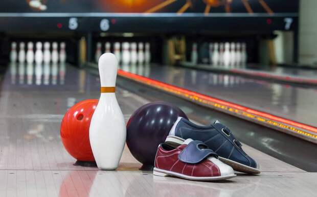 5586118-bowling-wallpapers.jpg 5586118-bowling-wallpapers.jpg