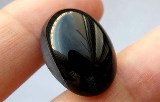 Чёрный Агат: магические свойства камня и кому подходит по знаку ...