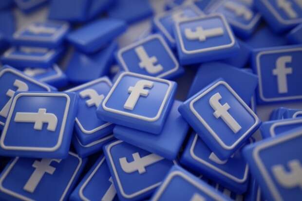 Роскомнадзор уже в 2018 году может заблокировать Facebook