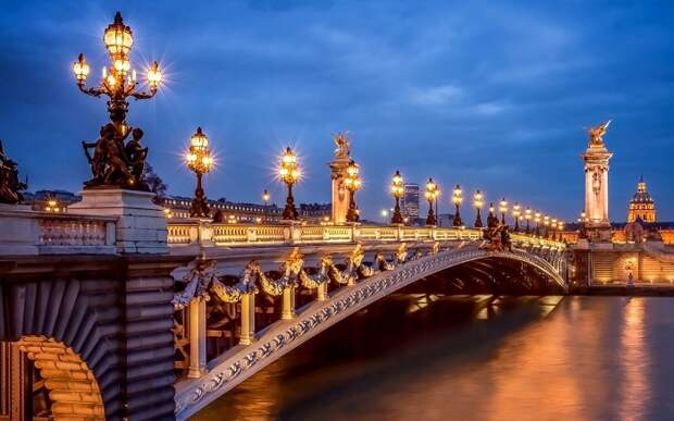 Одна из архитектурных жемчужин города любви. /Фото: weatlas.com