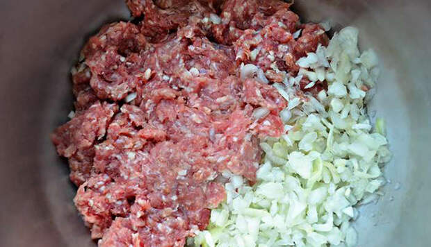 лук и фарш